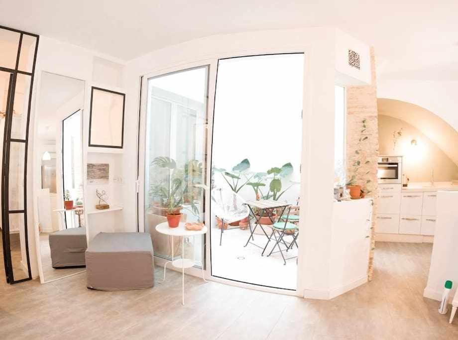 Monkeys Apartments La Artista Sevilla Bagian luar foto